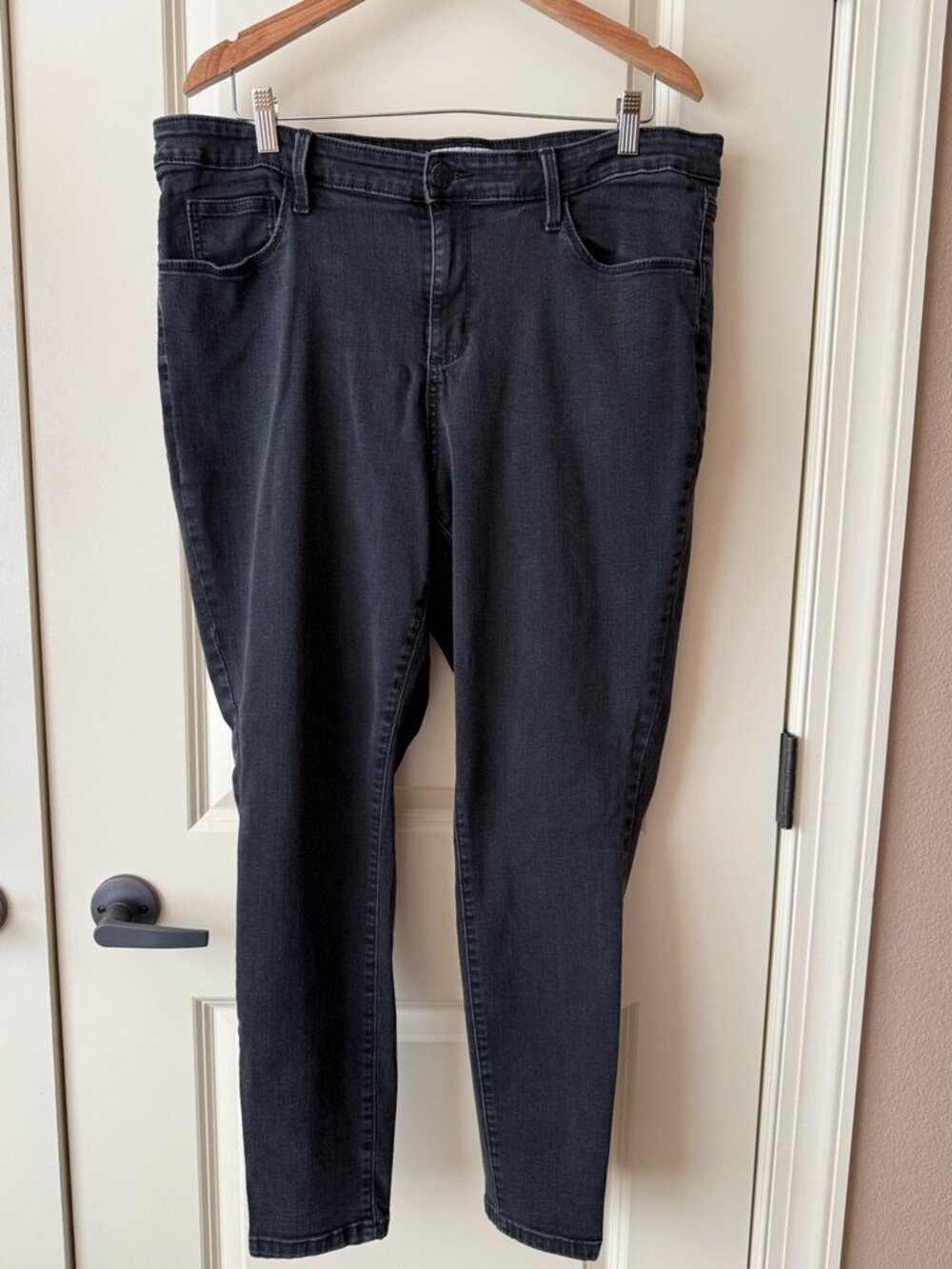 Ava & Viv Black Jeans size 16W